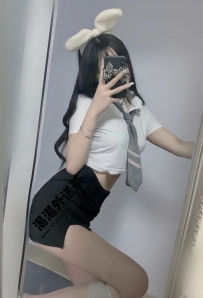 🪐#雙北 🪐莉程 162cm｜46kg｜C｜25歲 甜美OL 身材保持很好 雙腿纖細  前戲很會挑逗讓