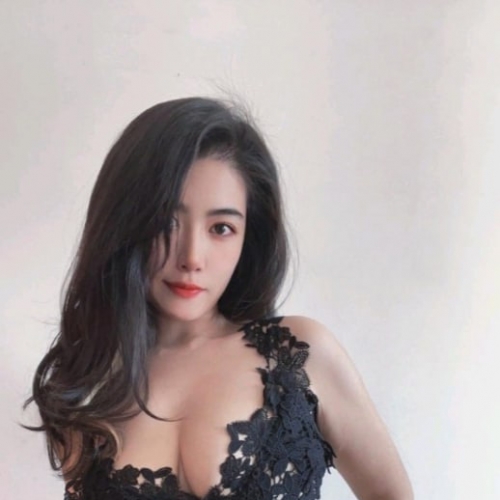 區域：#台中 魚魚 163.E.47.31歲  E乳地方人妻~兩顆奶子真的超級軟Q，手感超棒  善用