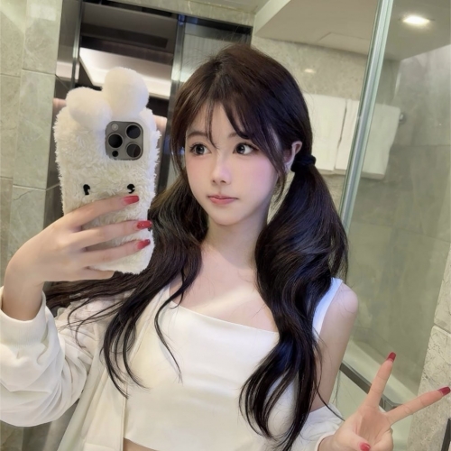 🥘小瑜 22歲 162cm 46Kg D+奶 🥘 #妖妖台南高雄推薦 #夜店女王 粉嫩Q軟的奶子，身材很