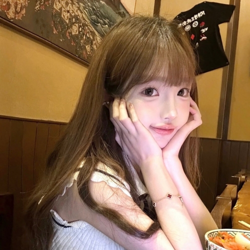 🎉✨小莫 161 46 D 20y 大學生  外表單純實則淫蕩👅每次都濕到床單一灘水 敢玩敢讓你內射🥰她只問你🤣爽不爽 小穴緊奶😈大臉嫩 床上一口氣讓你做兩輪 不👄騷不約😽就是這麼坦白 聽話又黏人🧚‍♀️問她要不要做 她會乖乖張腿說可以 有預約過的客人都說根本學生版炮友女友