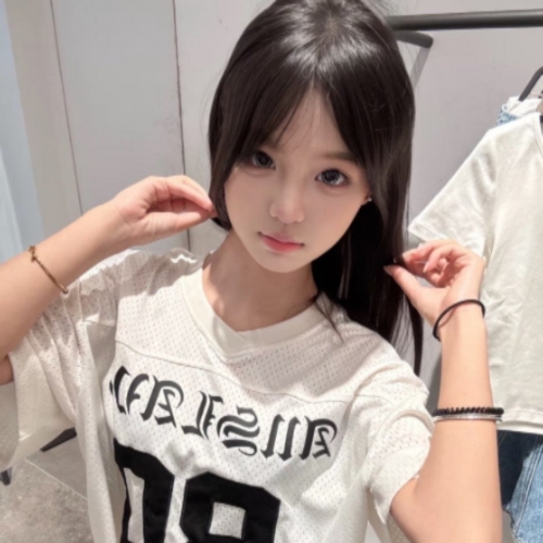 😐希希 157.44.C.20歲 😐 #妖妖雙北新竹推薦 超可愛 皮膚白皙時尚愛打扮 身材嬌小好好騎 火車便當也是很輕鬆唷 粉嫩嫩的小穴很會夾很緊~ 爽度100%！