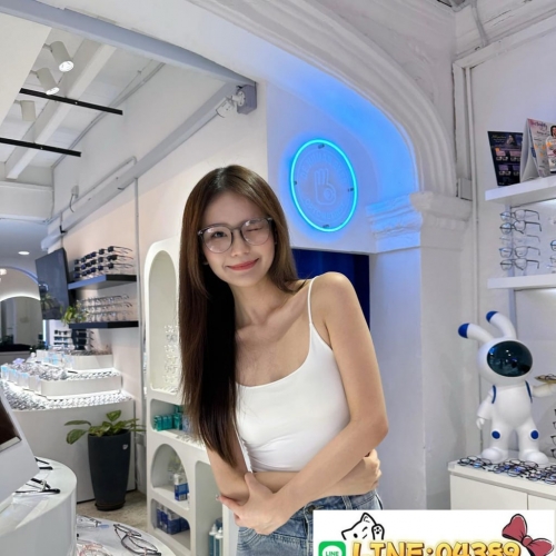 【補教老師｜氣場女王系】 ⭐Tina｜166cm｜47kg｜C｜26歲 ⭐ #妖妖雙北新竹推薦  @私下是氣場強大.的補教女王 床上卻會變成聽話的乖學生  各種配合教學 OL裝、旗袍風格.通通駕馭 滿足各類幻想