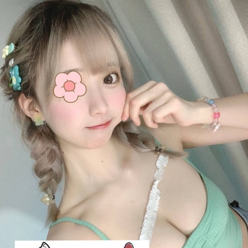 😡 露露 157-20歲-E奶-45kg 😡 #妖妖南部可約 #鄰家 #健談熱情 很會撩的女生 服務滿滿